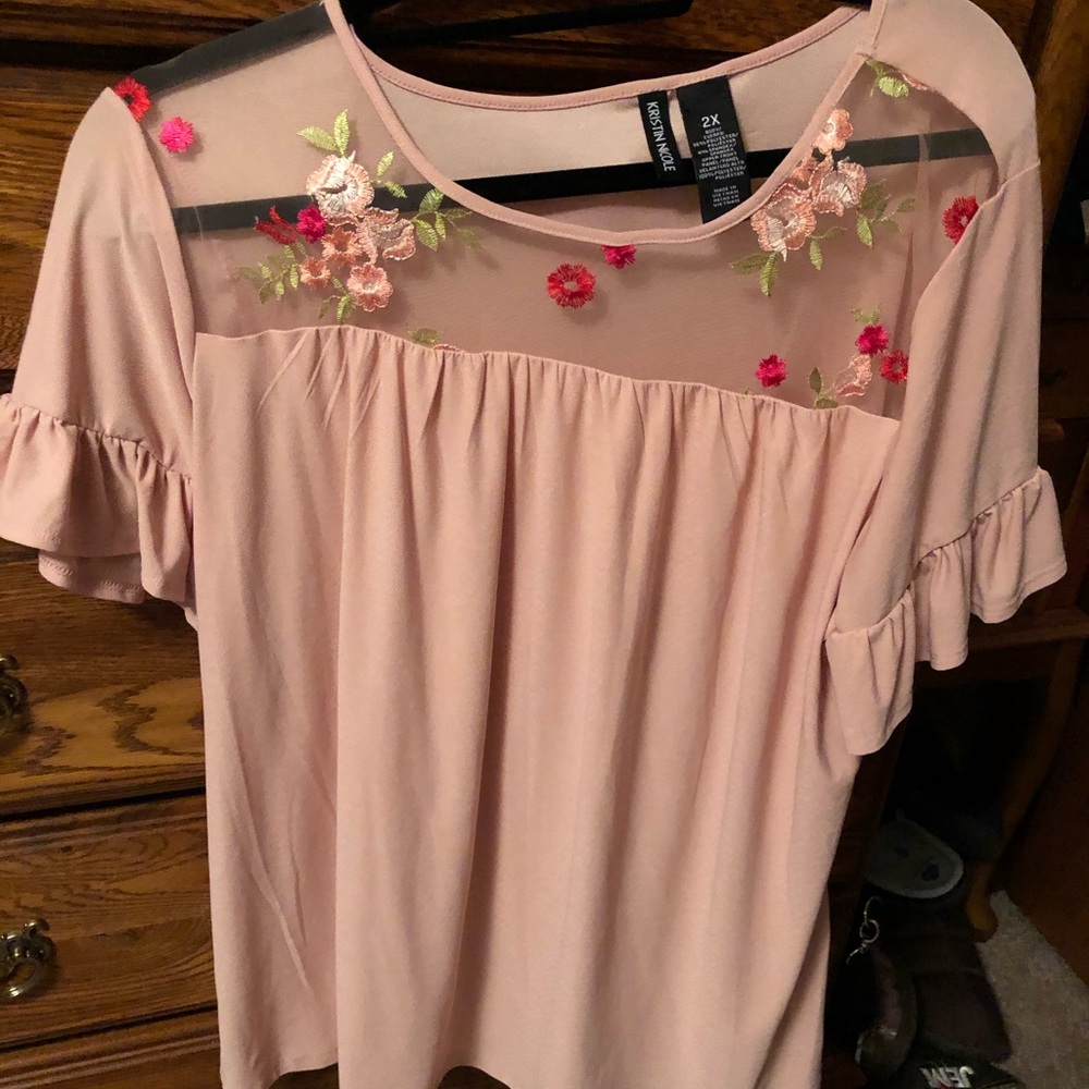 Beautiful top
